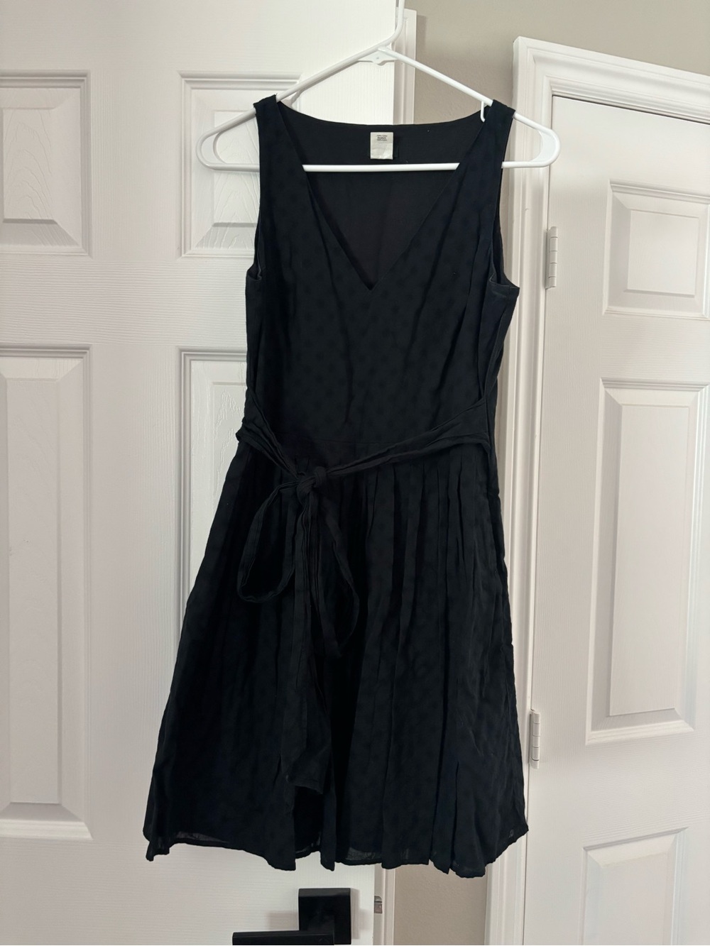 J. Crew Black Sleeveless V-Neck Tie-Waist Textured Midi Dress